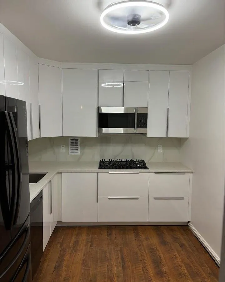 Renovated kitchen with quartz countertops in Charter Oak